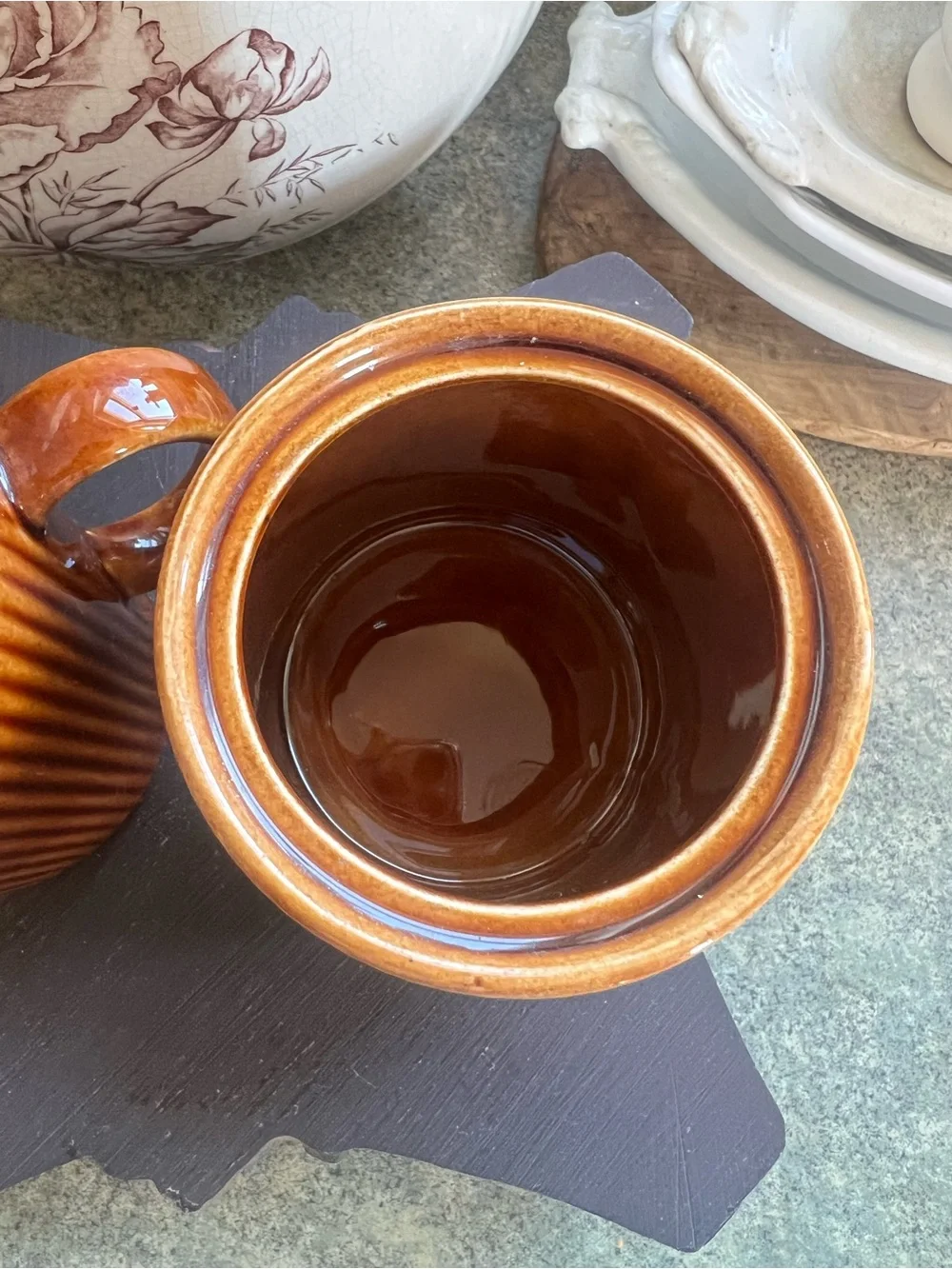 Vintage MCM Ribbed Ceramic Creamer and Sugar Set - Warm Amber